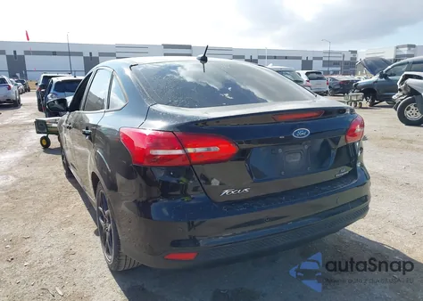 2016 Ford Focus Se z USA, uszkodzony, nr VIN 1FADP3F20GL383119